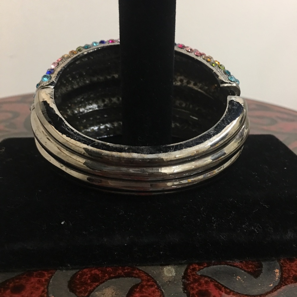 🖤Womans beautiful bracelet 🖤 - Picture 3 of 4